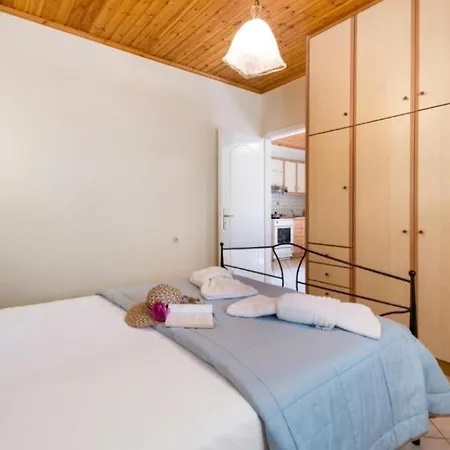 Virginia Apartment
